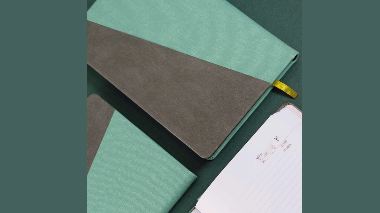 سررسید 1405 رقعی چرم دو تکه ژاکارد